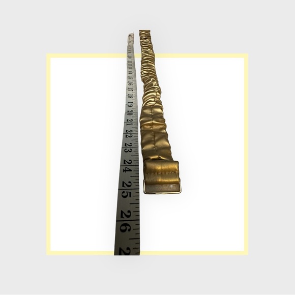 Juicy Couture Ruched Gold Stretchy Belt JC Black Enamel Closure Size S/M NWT - Picture 6 of 6